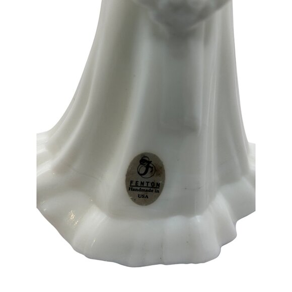 Fenton Handmade Milk Glass bridesmaid Girl Figurine - Picture 4 of 6